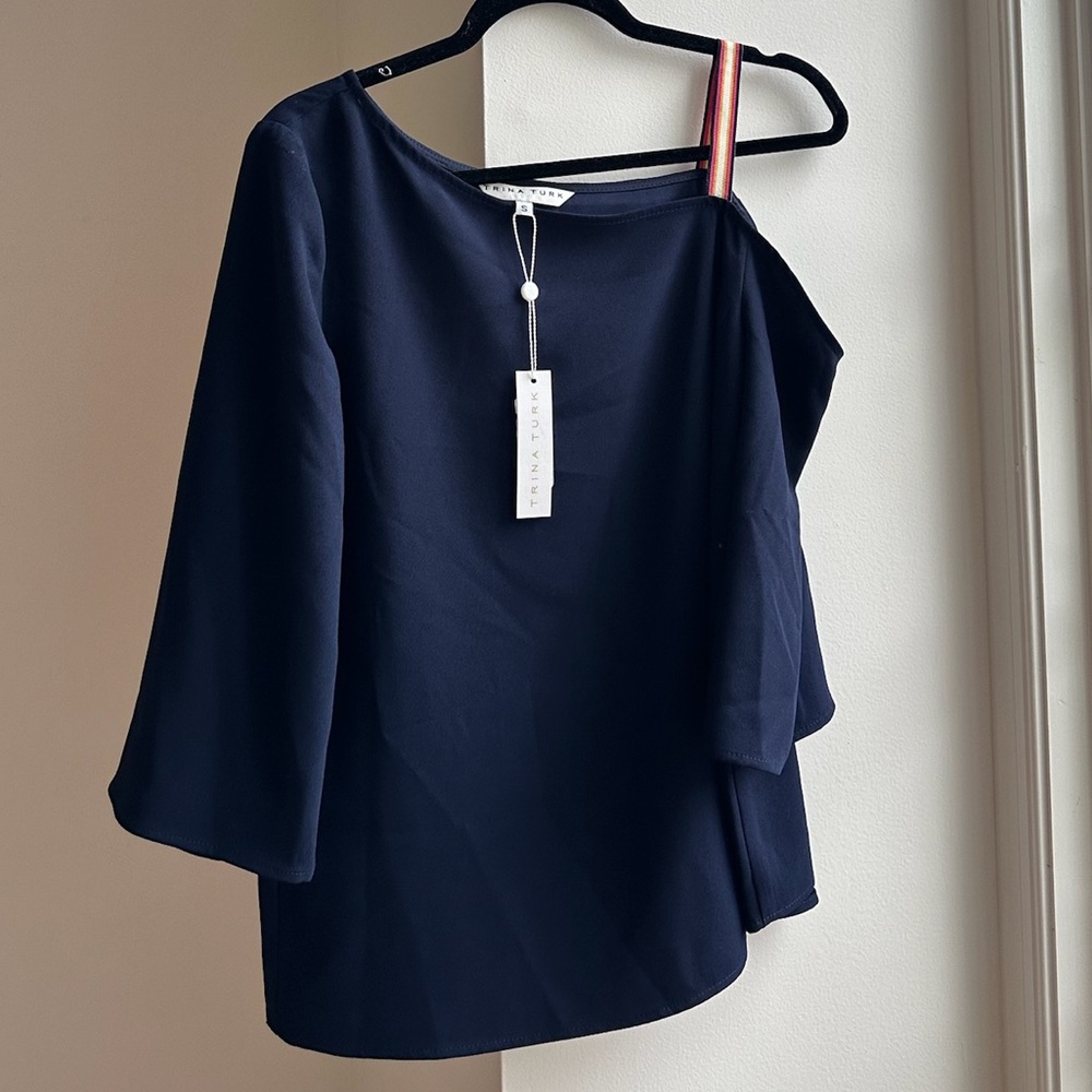 Trina Turk NWT Women’s One Shoulder Navy Resort Top S